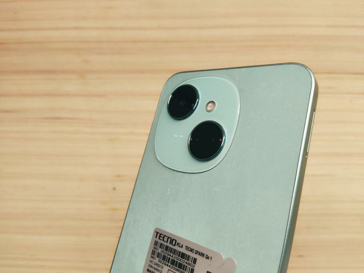 Смартфон Tecno Spark Go1