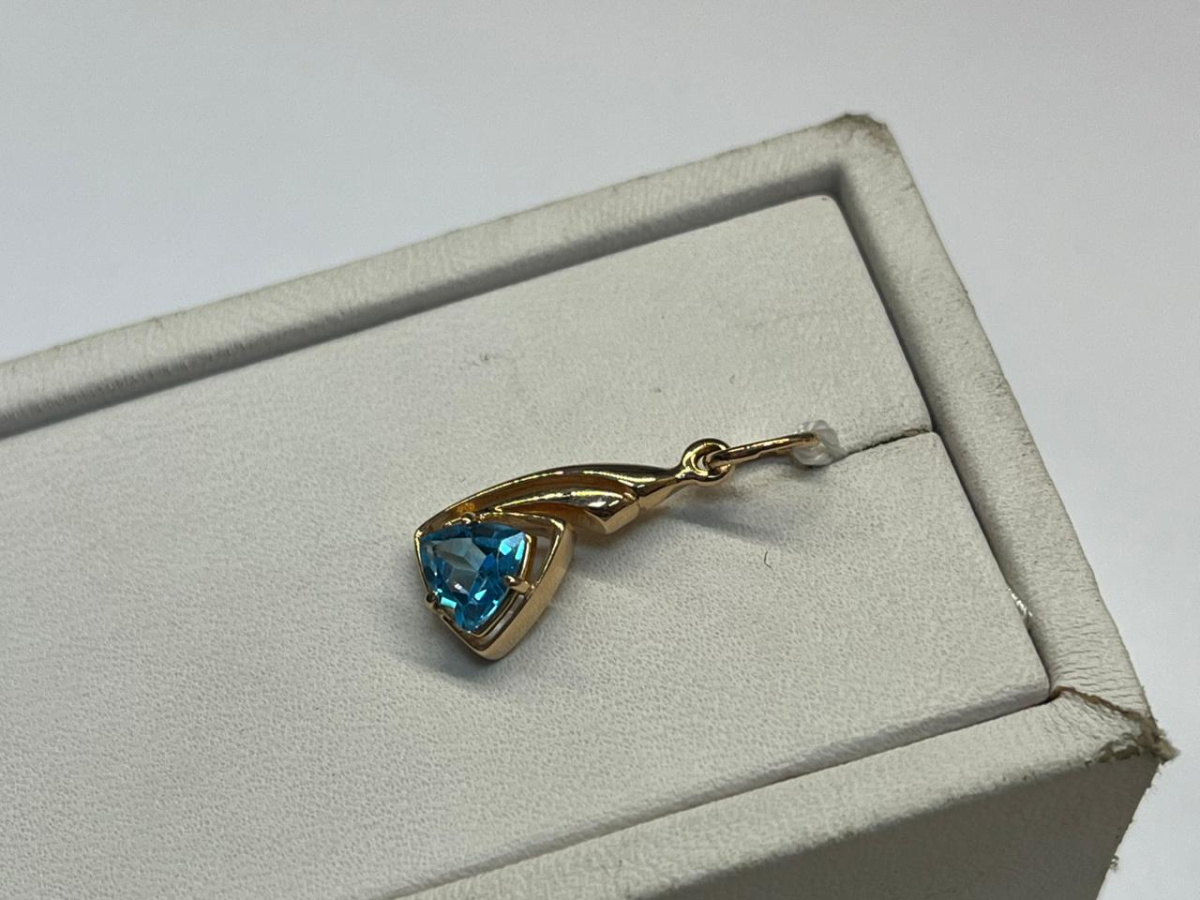 ПОДКМ585 ПОДВЕСКА С КАМНЕМ (Au 585)