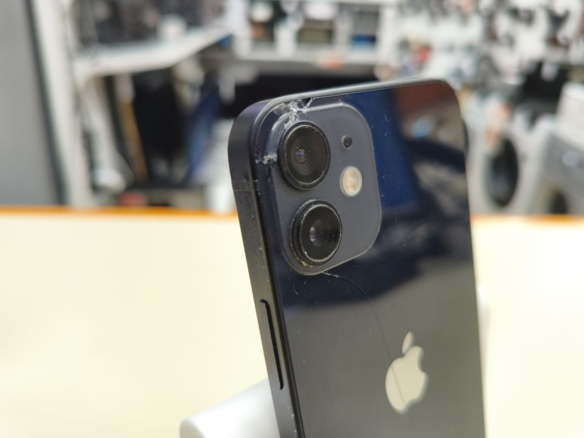 Смартфон Apple iPhone 12 mini 64Gb