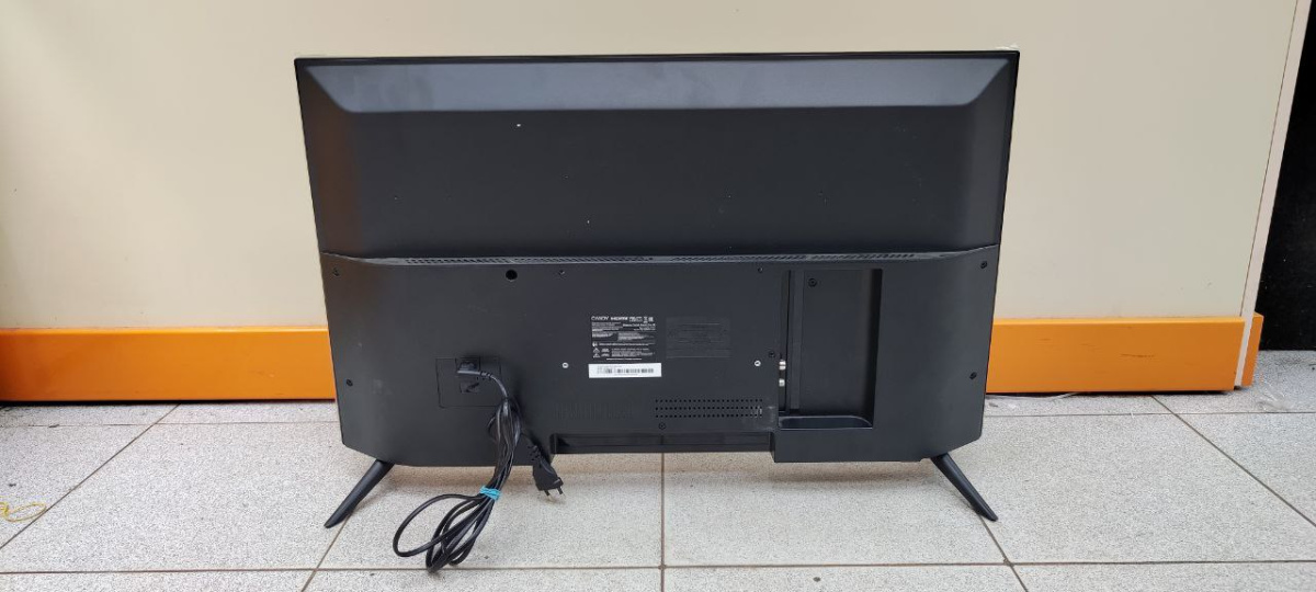 LED Телевизор Candy Uno 32