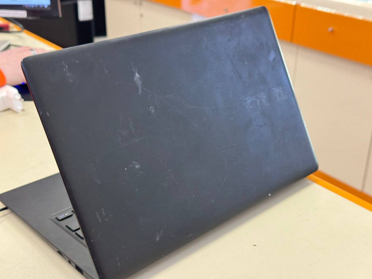 Ноутбук DIGMA; Celeron N4000, Intel UHD Graphics 600, 8 Гб, 256 Гб, Нет