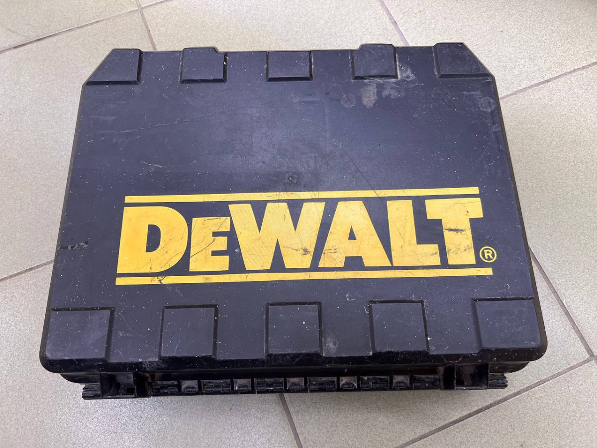 Перфоратор Dewalt D25313-QS