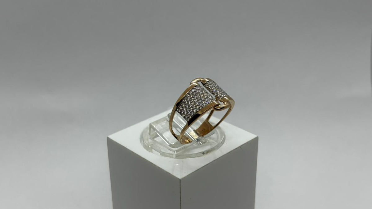 КОЛЬЦО С КАМНЯМИ (Au 585)