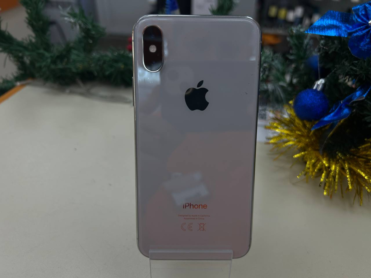 Смартфон Apple iPhone Xs 64Gb