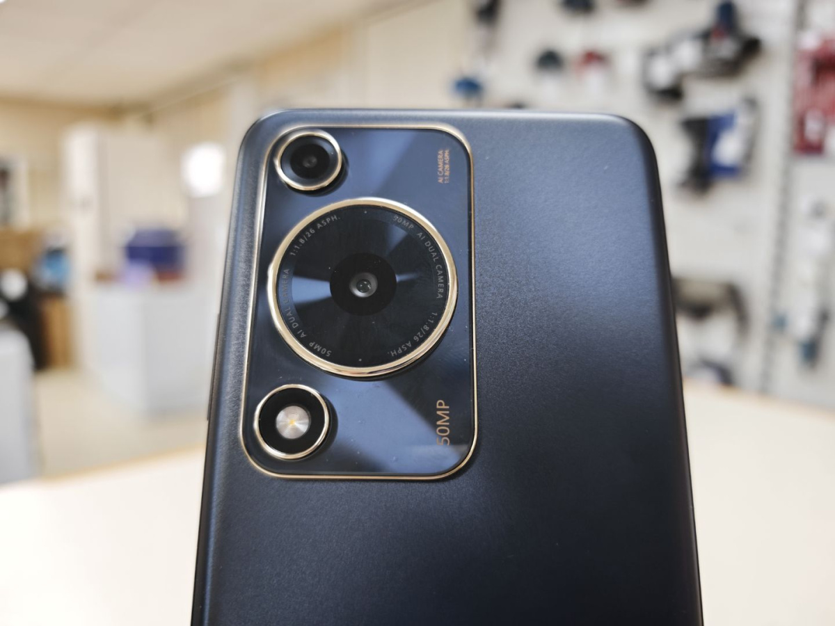 Смартфон Huawei Nova Y63 6/128