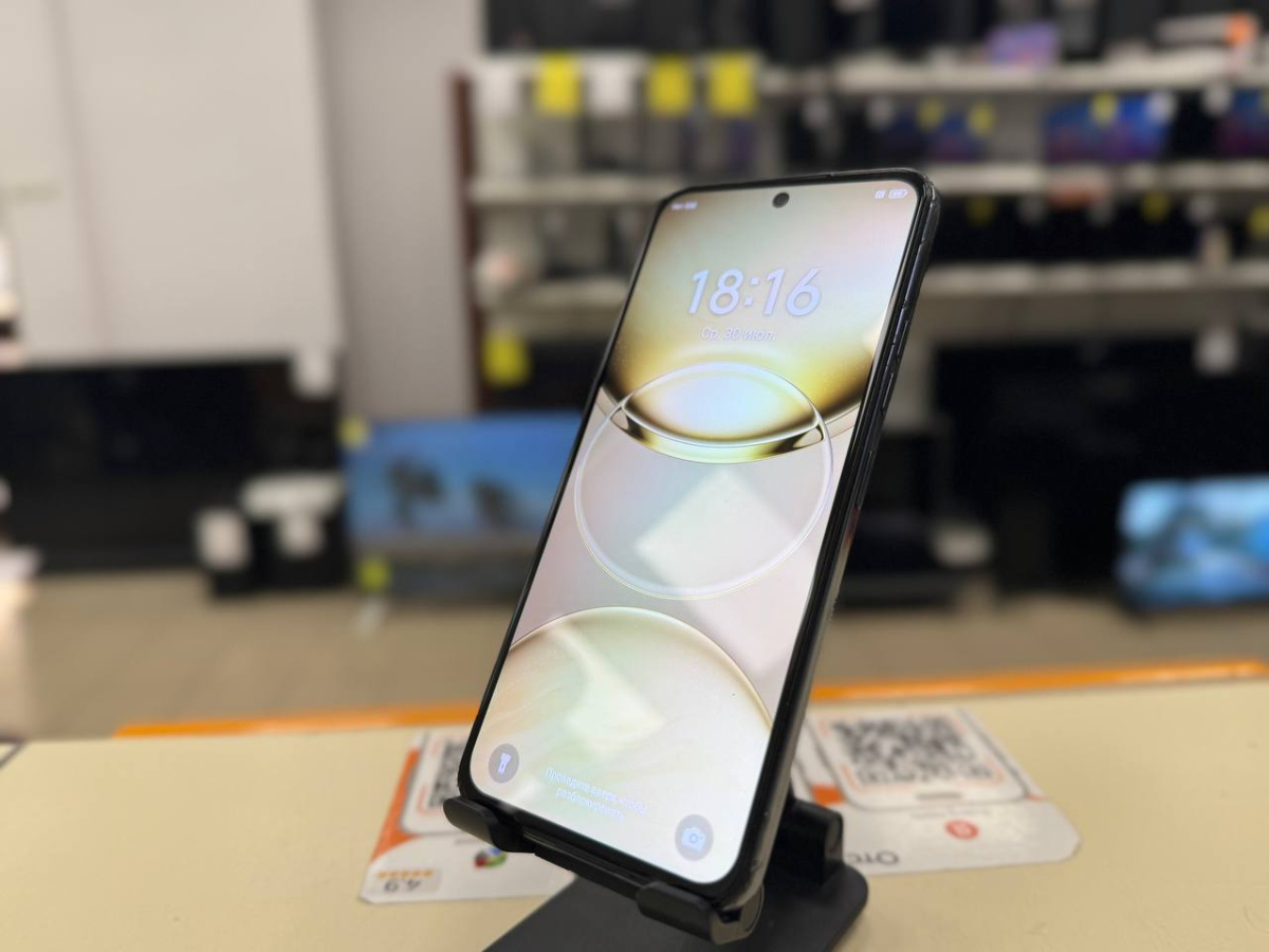 Смартфон Tecno SPARK 30 PRO 8/128