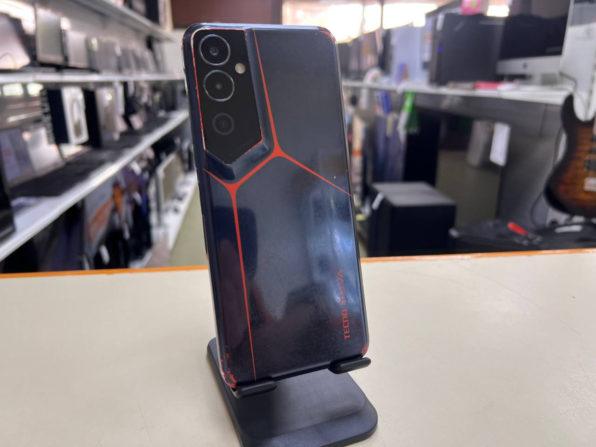 Смартфон Tecno POVA Neo 2 4/64