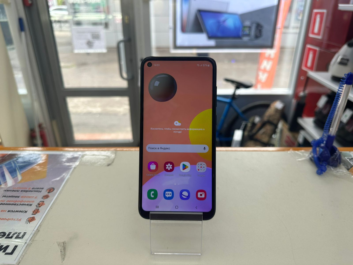 Смартфон Samsung Galaxy A11 2/32