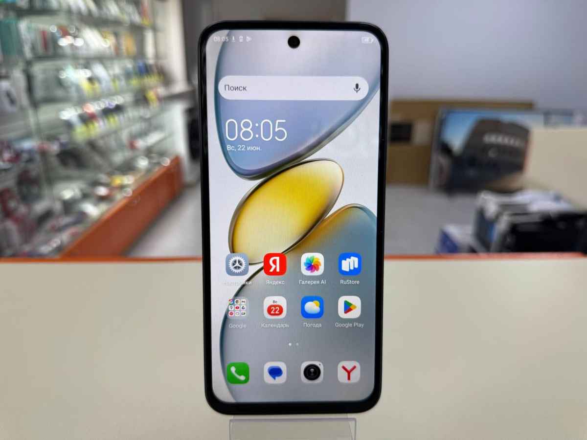 Смартфон Tecno Spark Go1 4/128