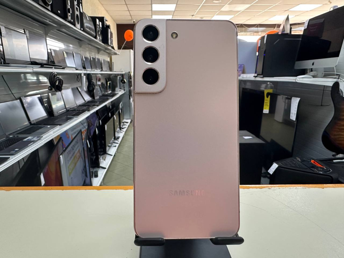 Смартфон Samsung Galaxy S22 8/128