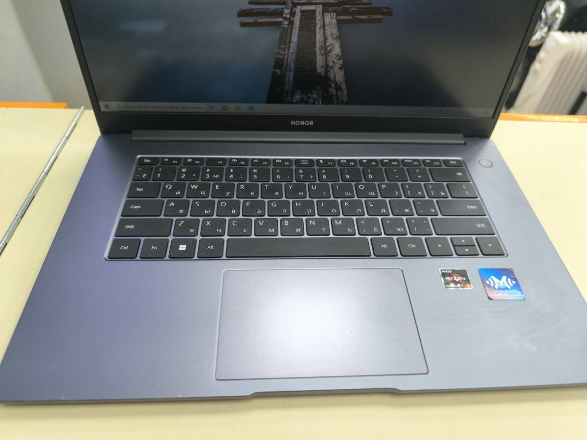 Ноутбук Honor; Ryzen 5 5500U, AMD Radeon (TM) Graphics, 8 Гб, 500 Гб, Нет