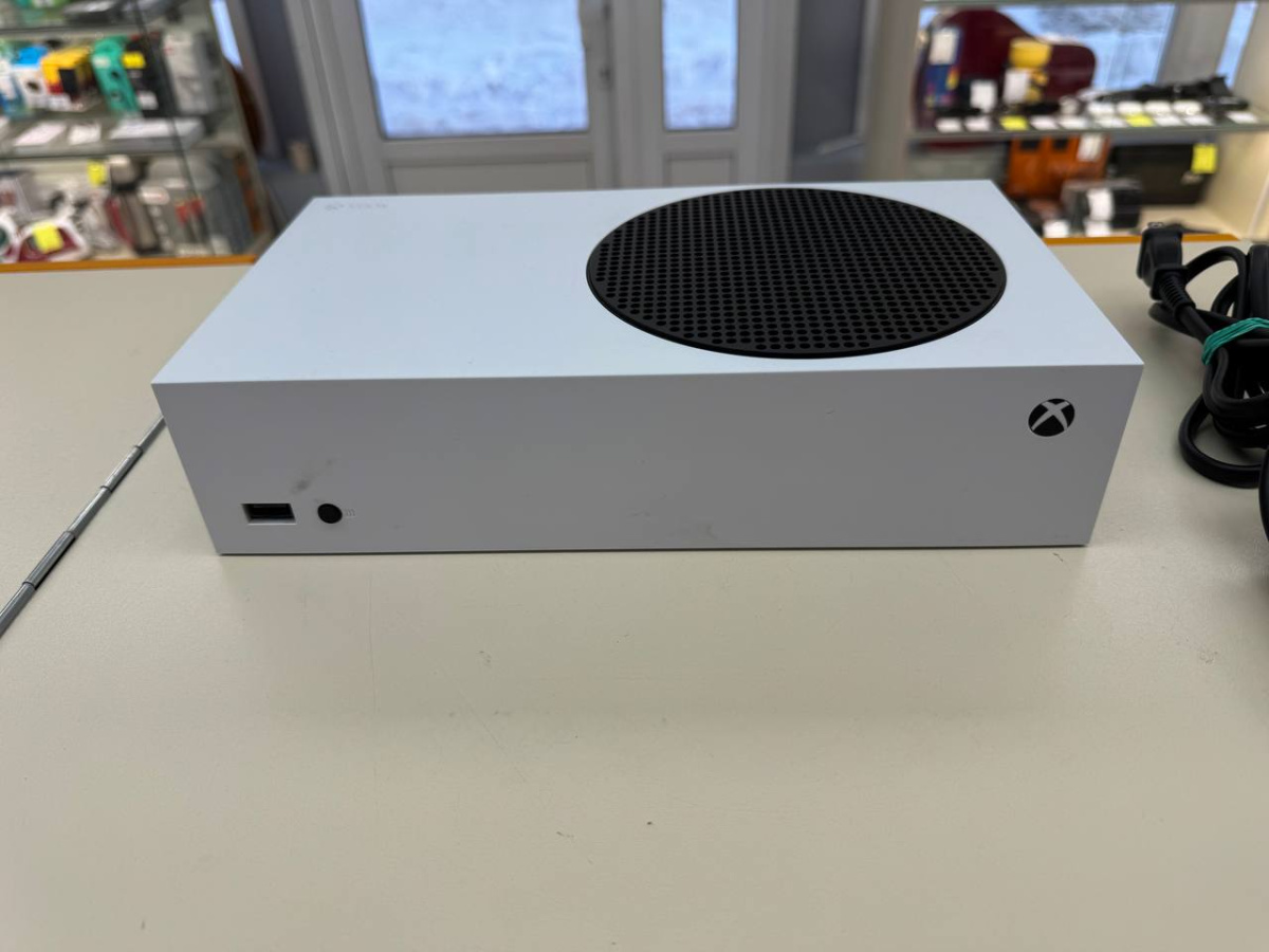 Игровая приставка Xbox Series S 512Gb SSD