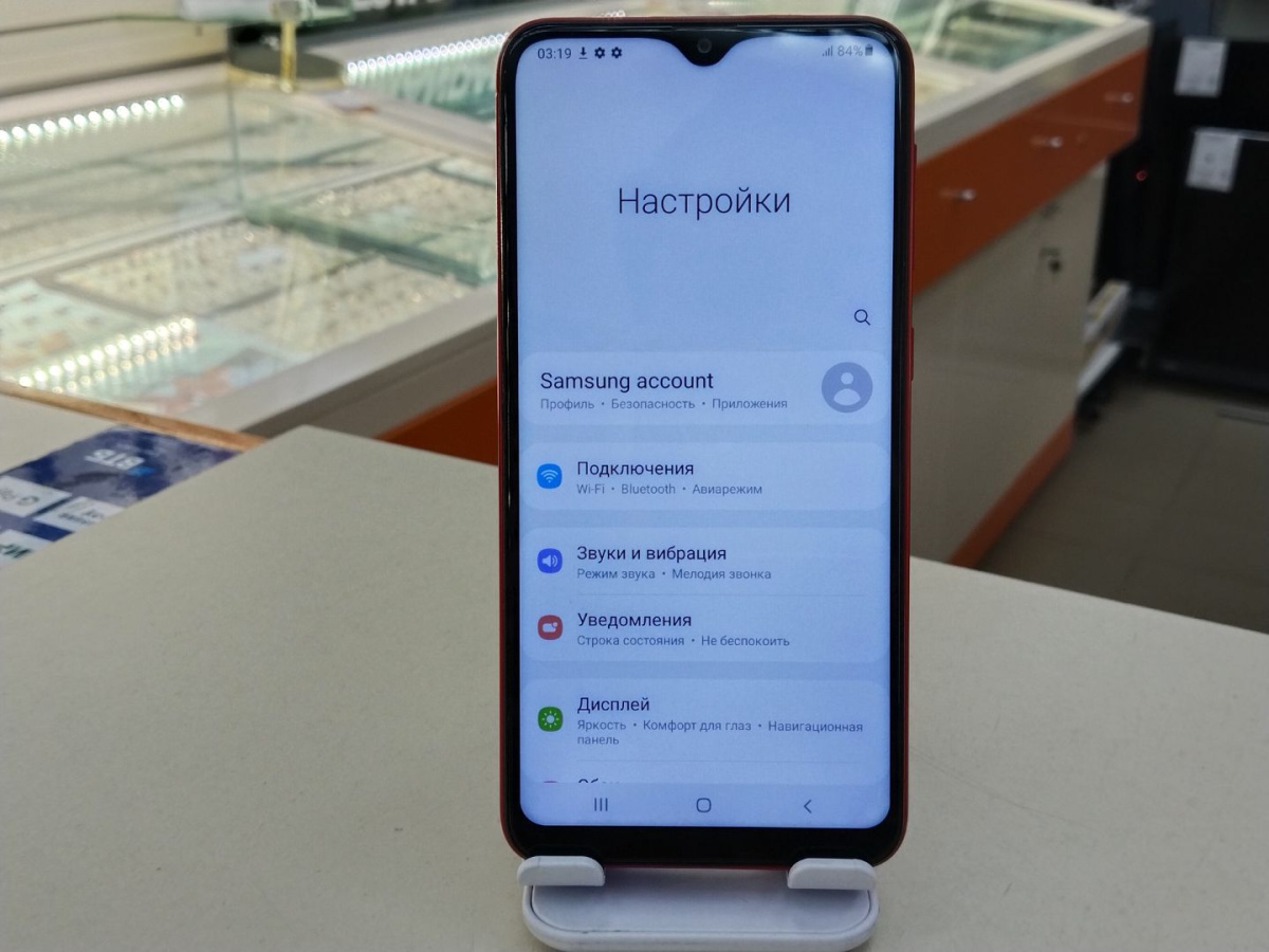 Смартфон Samsung Galaxy A10 2/32