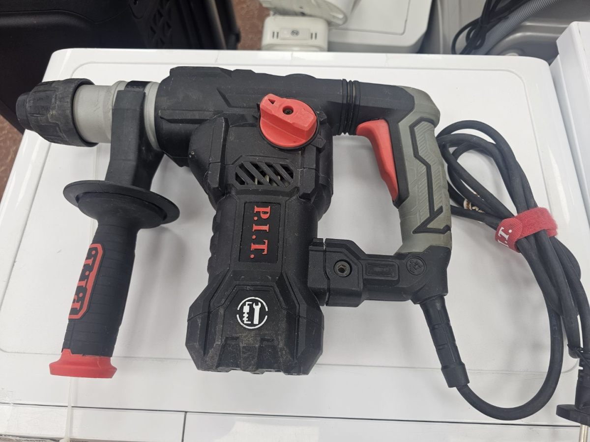 Перфоратор P.I.T. PBH32-C5