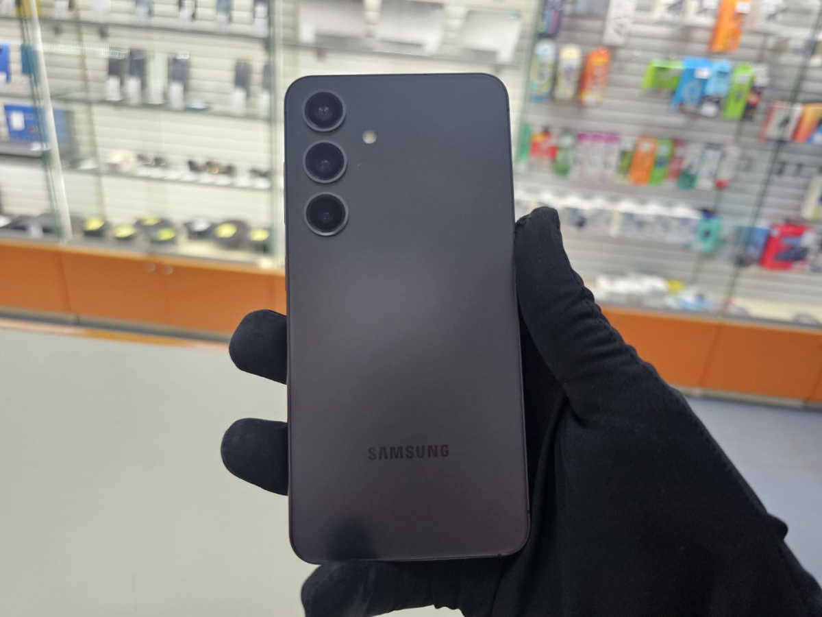 Смартфон Samsung Galaxy S24 8/256