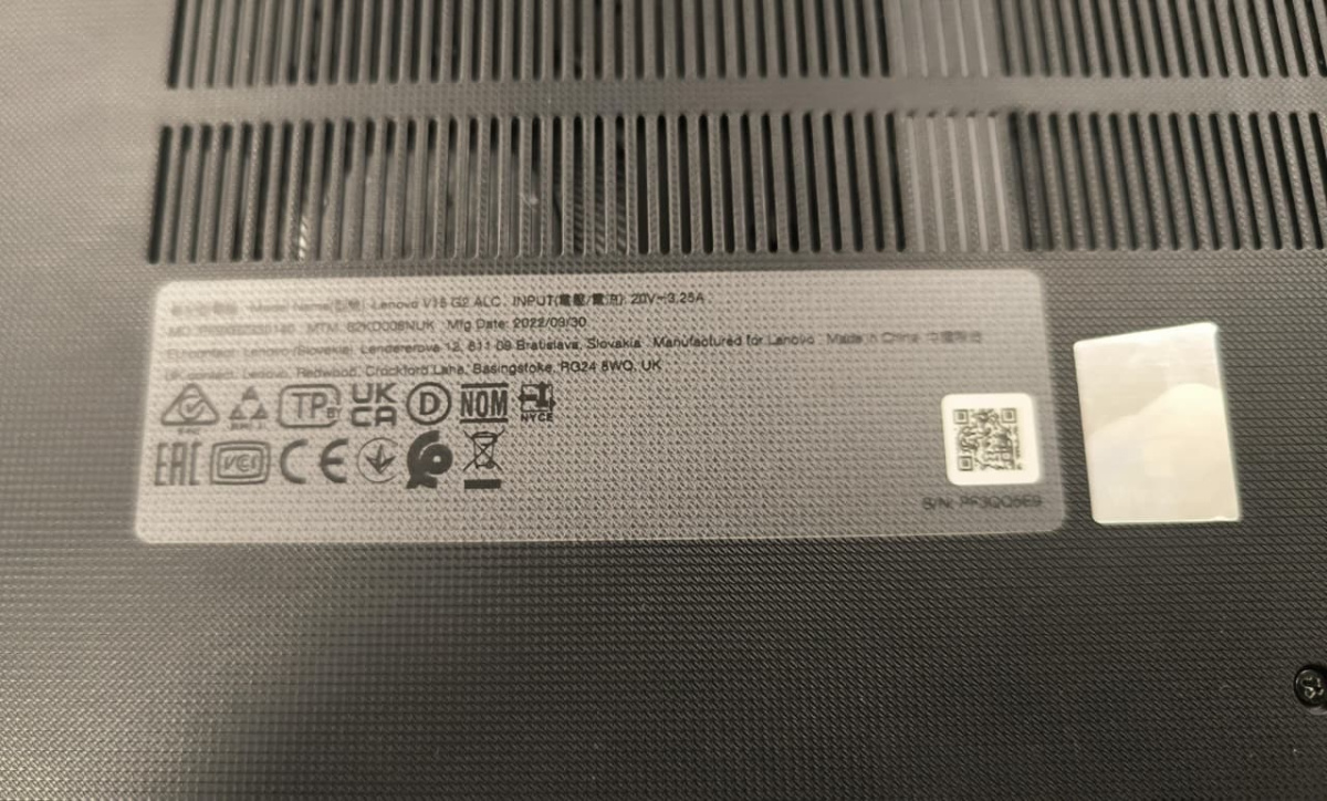 Ноутбук Lenovo v15j2alc; Ryzen 5-5500U, Radeon Graphics, 8 Гб, 256 Гб, Нет