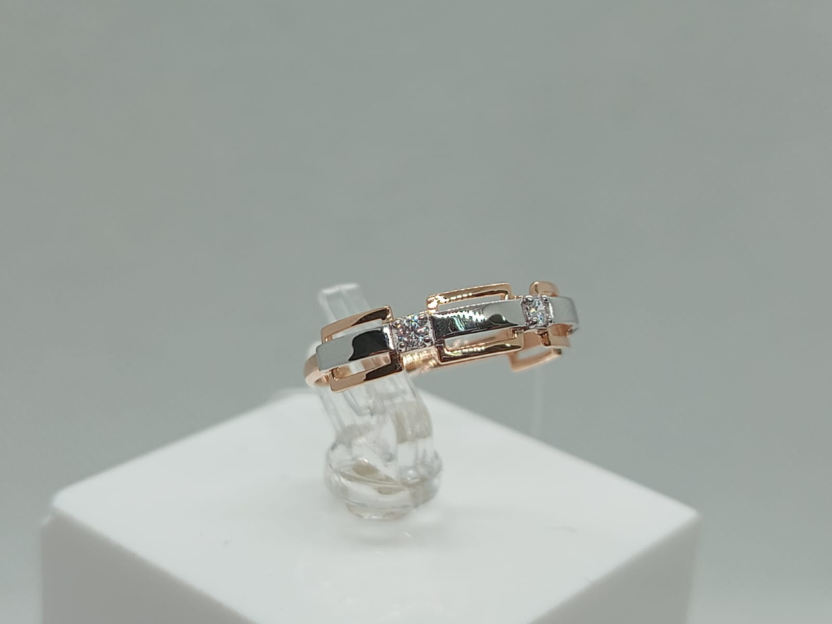 КОЛЬЦО С КАМНЯМИ (Au 585)