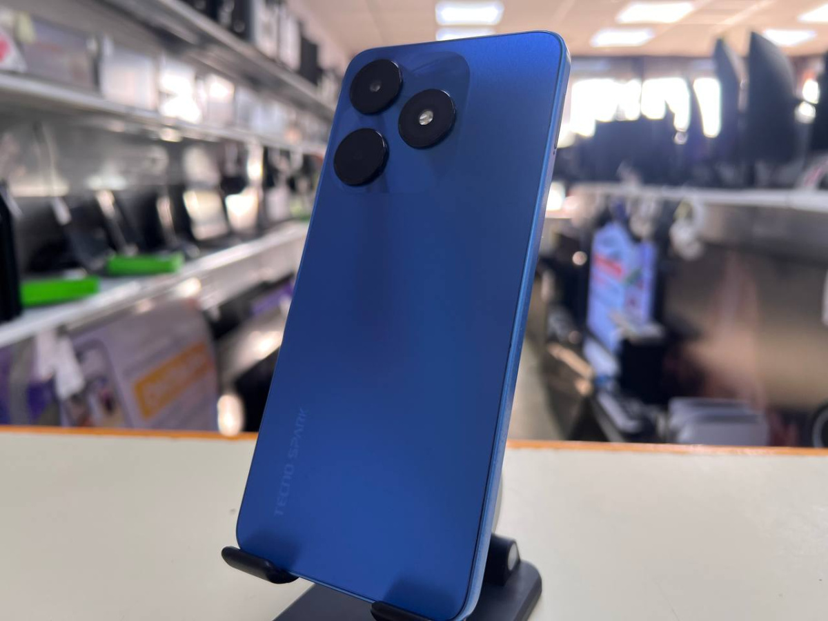 Смартфон Tecno Spark 10 4/128