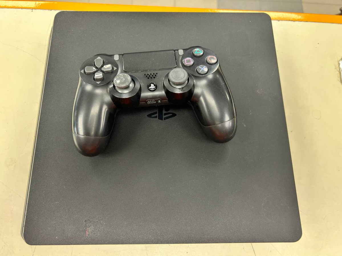 Игровая приставка PlayStation 4 Slim 500GB