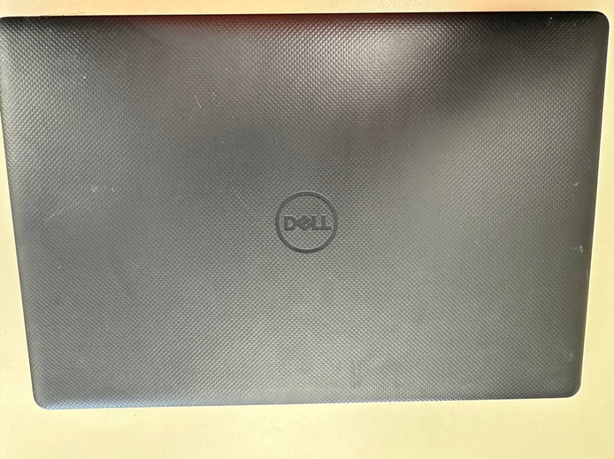 Ноутбук DELL; Core i5-10210U, Intel UHD Graphics, 8 Гб, 256 Гб, Нет
