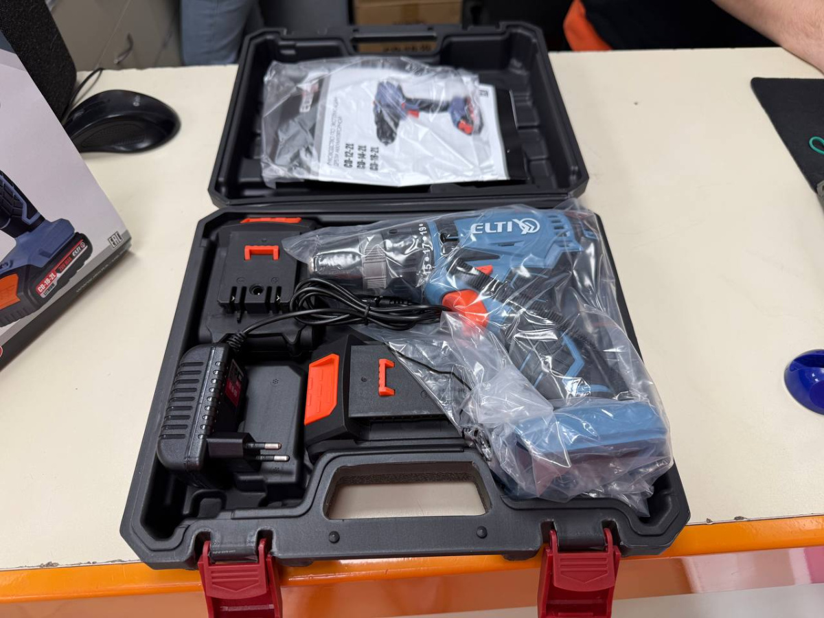 Шуруповерт ELTI CD-18-2L