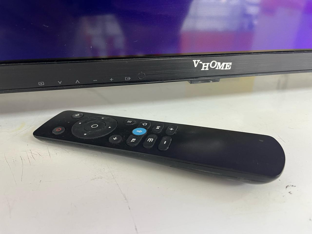 LED Телевизор V-Home 24LH1211