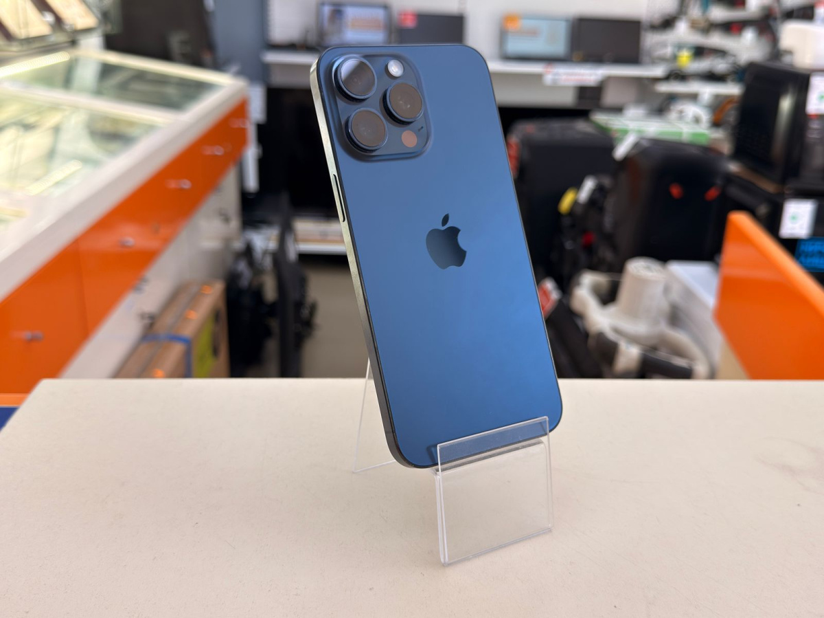 Смартфон Apple iPhone 15 Pro Max 256Gb