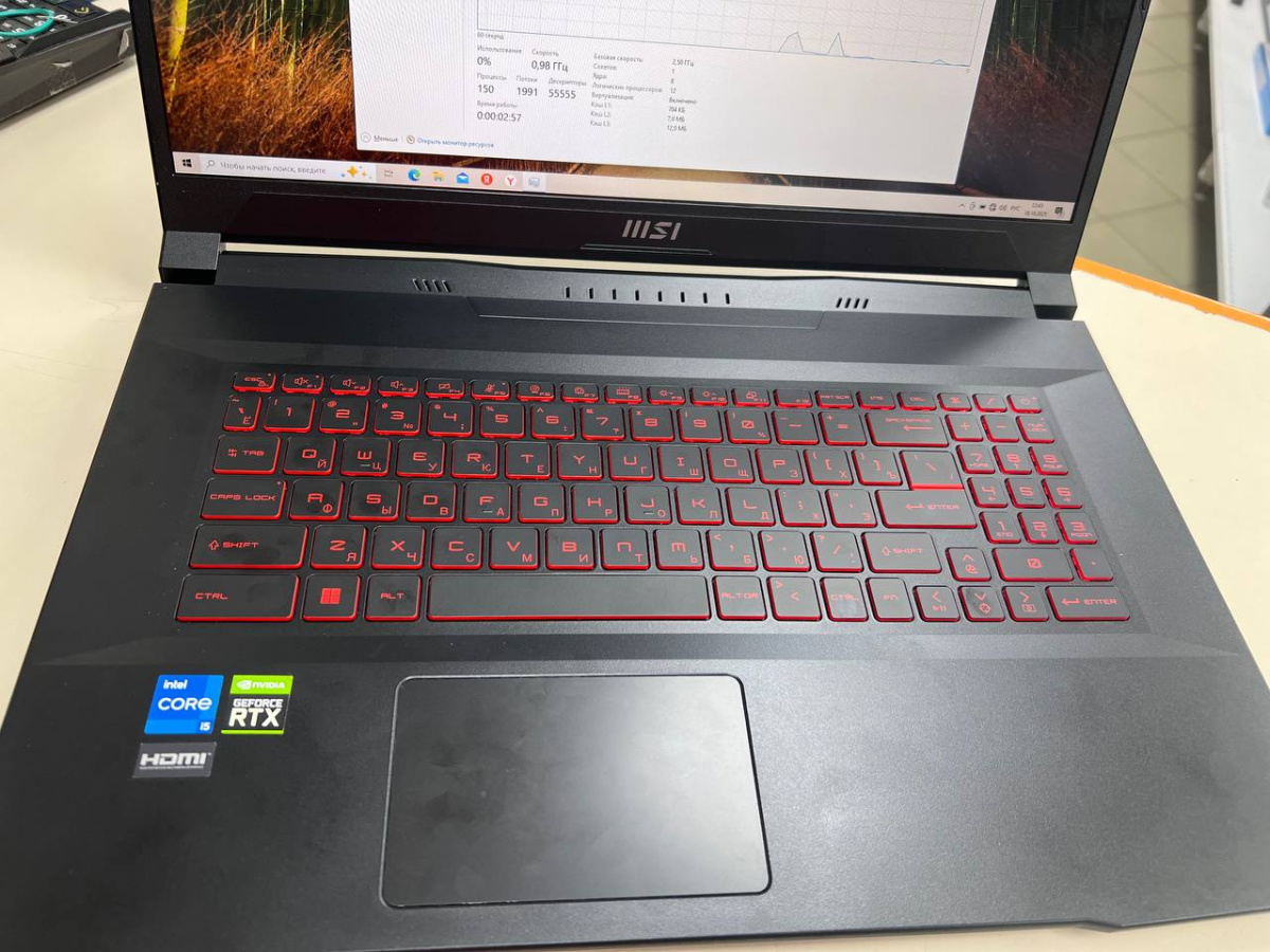 Ноутбук MSI Katana 17 B12U; Core I5-12450H, GeForce RTX 3050, 16 Гб, 512 GB, Нет
