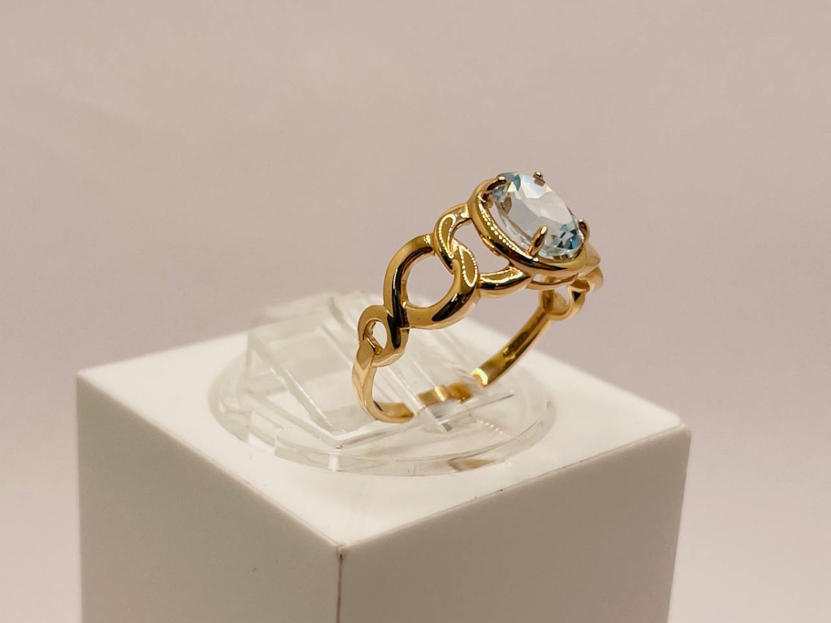 КОЛКМ585 КОЛЬЦО С КАМНЕМ (Au 585) КОЛКМ585 КОЛЬЦО С КАМНЕМ (Au 585)