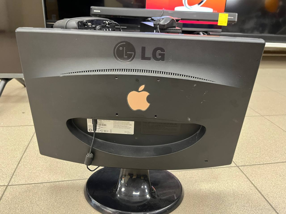 Монитор LG W1943SE