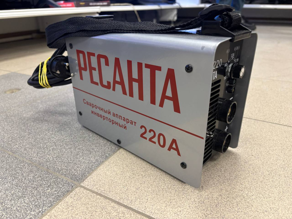 Сварочный аппарат Ресанта САИ-220