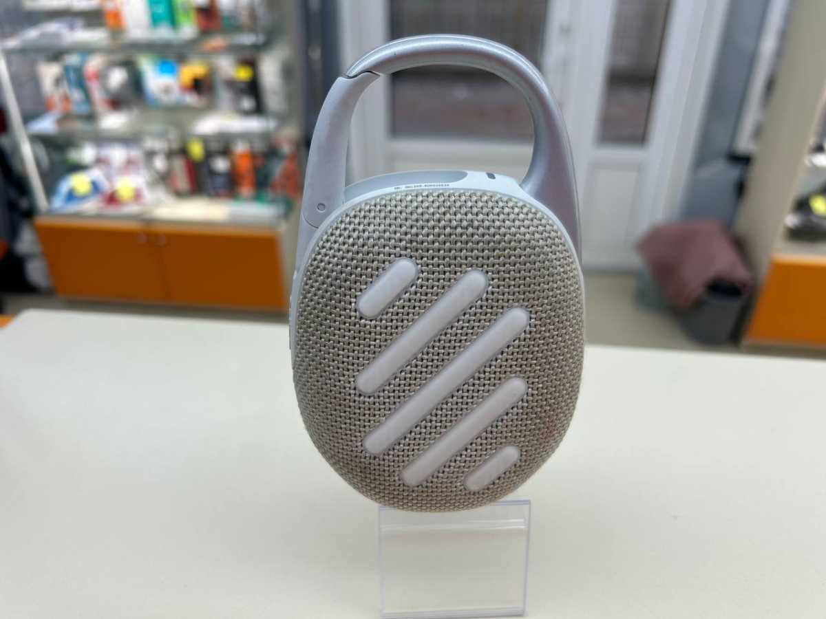 Портативная акустика JBL Clip 5