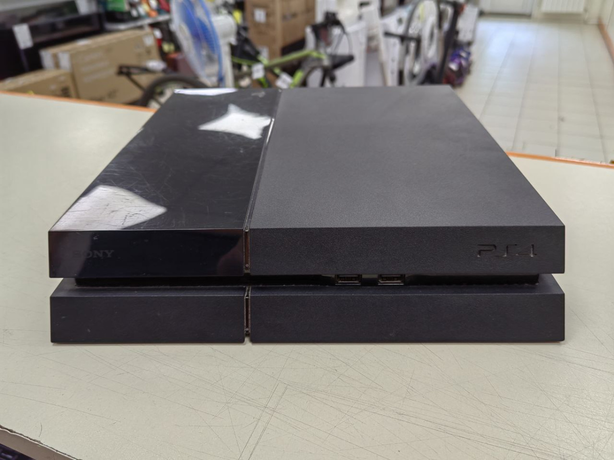 Игровая приставка PlayStation 4 FAT 500GB