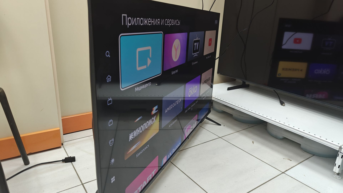QLED Телевизор Tuvio TQ50UFGHH11
