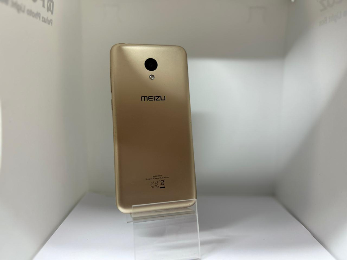 Смартфон Meizu M8c
