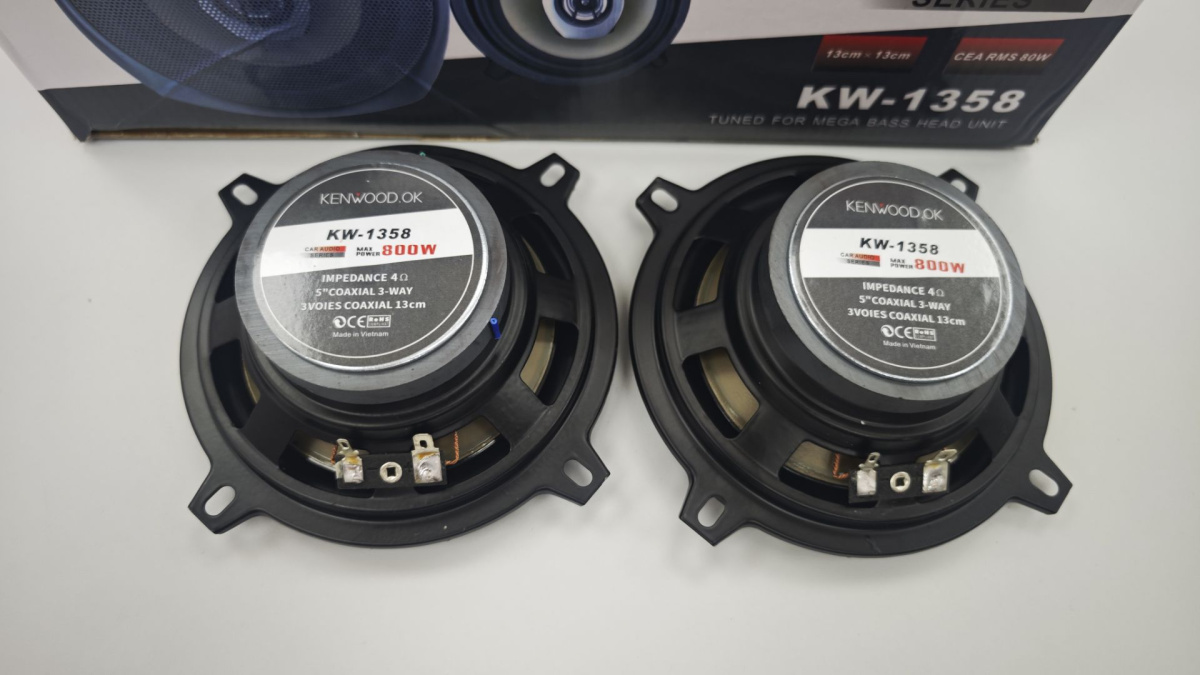 Автоакустика передняя Kenwood KW-1358