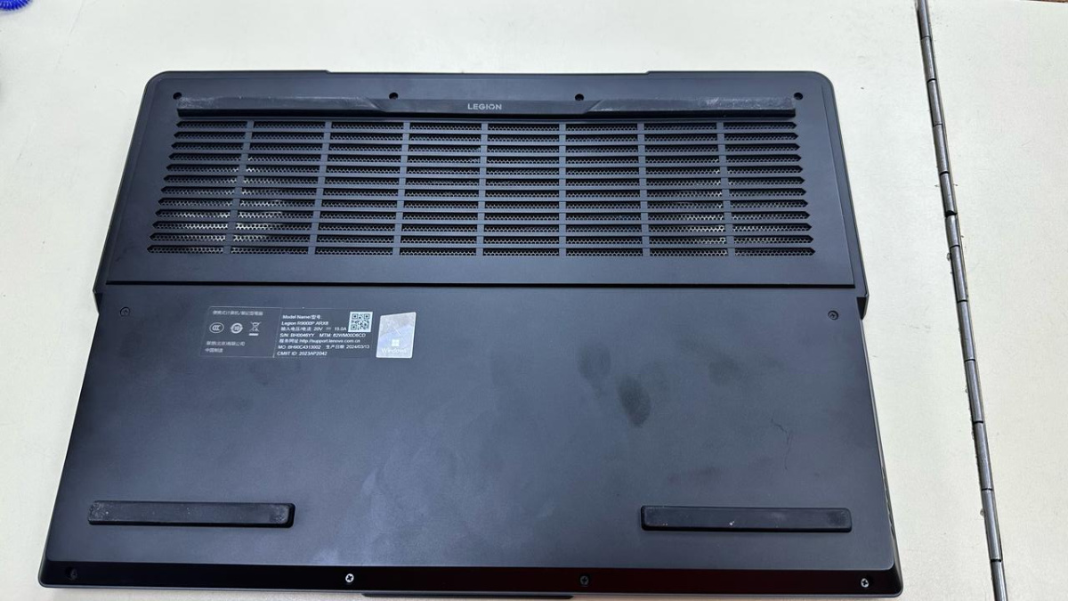 Ноутбук Lenovo; Ryzen 9 7945HX, Geforce RTX 4060, 16 Гб, 1 Tb, Нет