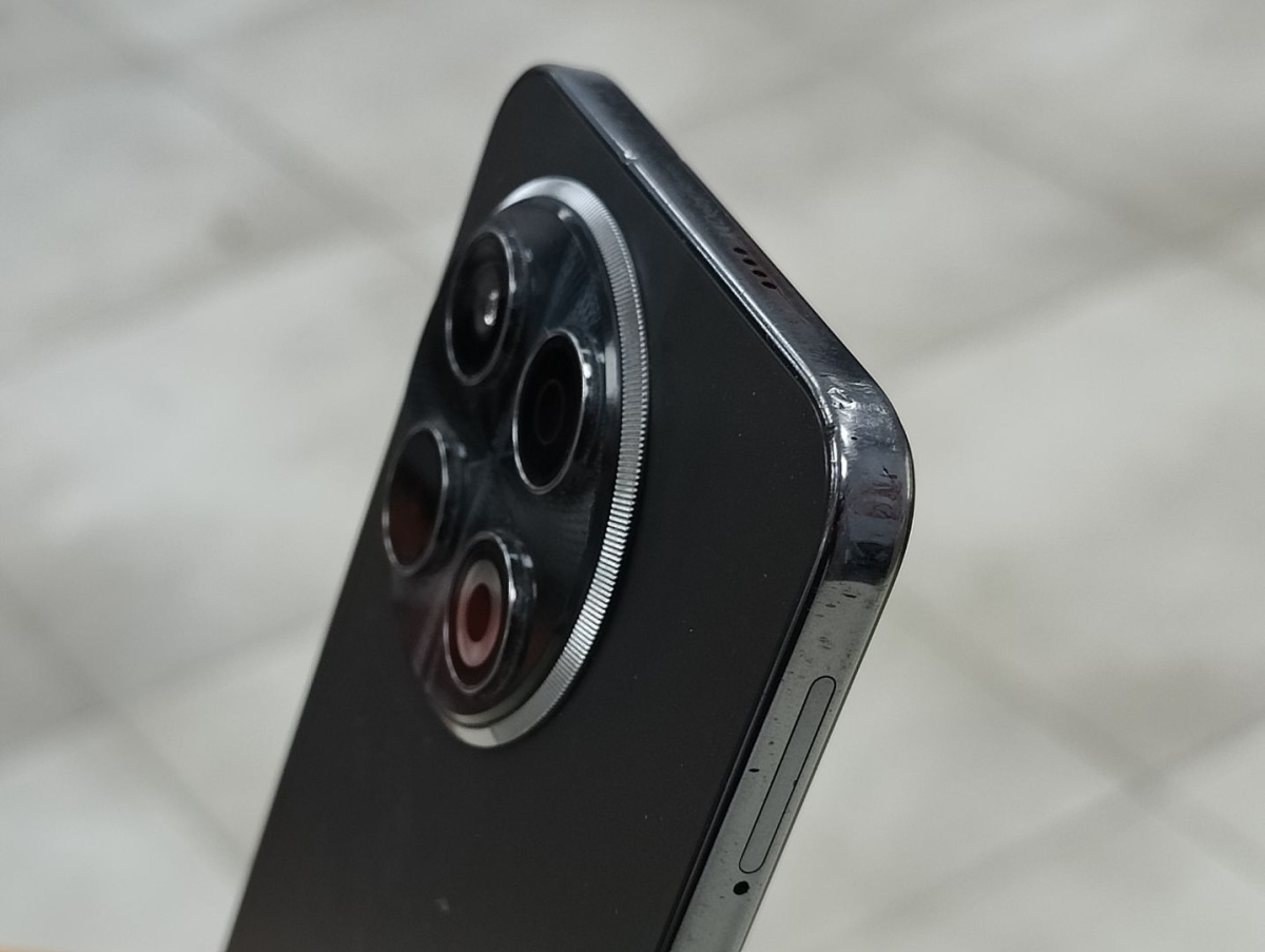 Смартфон Tecno SPARK 30 PRO 8/128