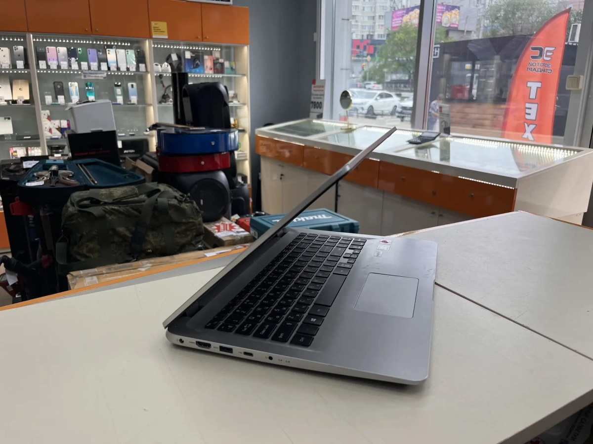 Ноутбук Maibenben; Ryzen 5 4500U, AMD Radeon (TM) Graphics, 8 Гб, 256 Гб, Нет