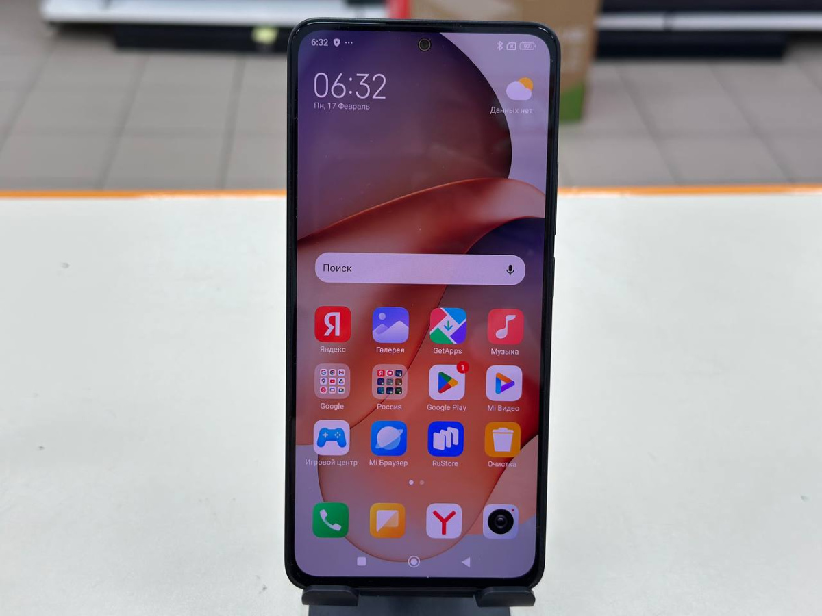 Смартфон Xiaomi Redmi note 13 8/128