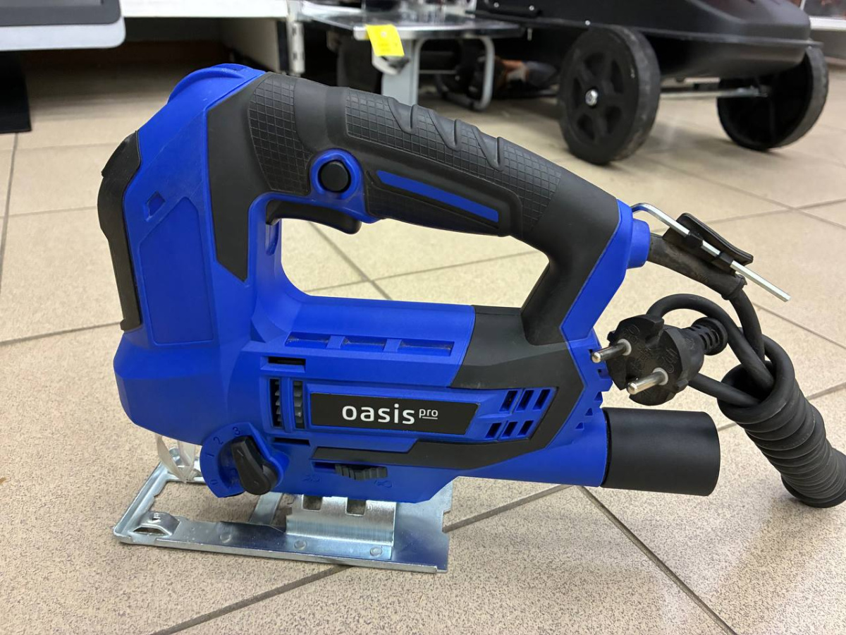 Лобзик Oasis LE-100 Pro