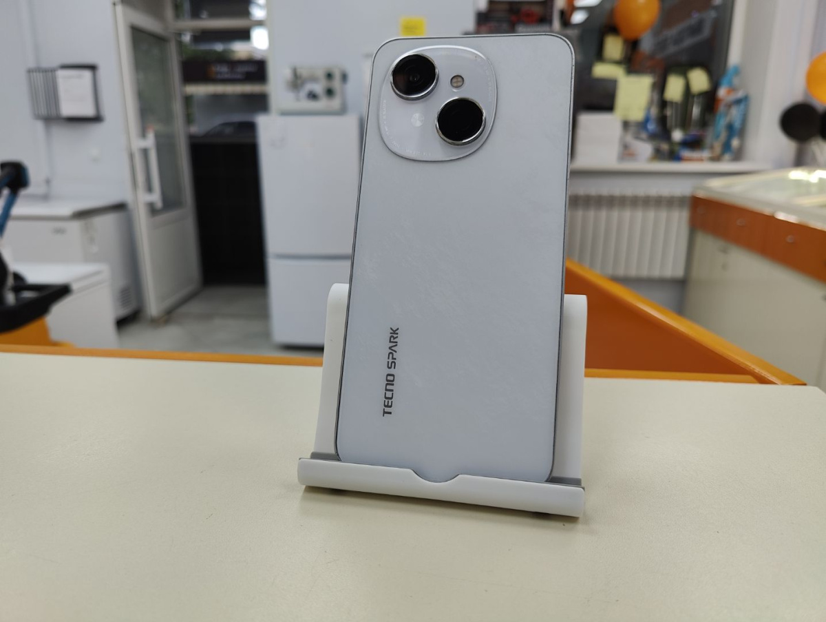 Смартфон Tecno Spark Go1 3/64