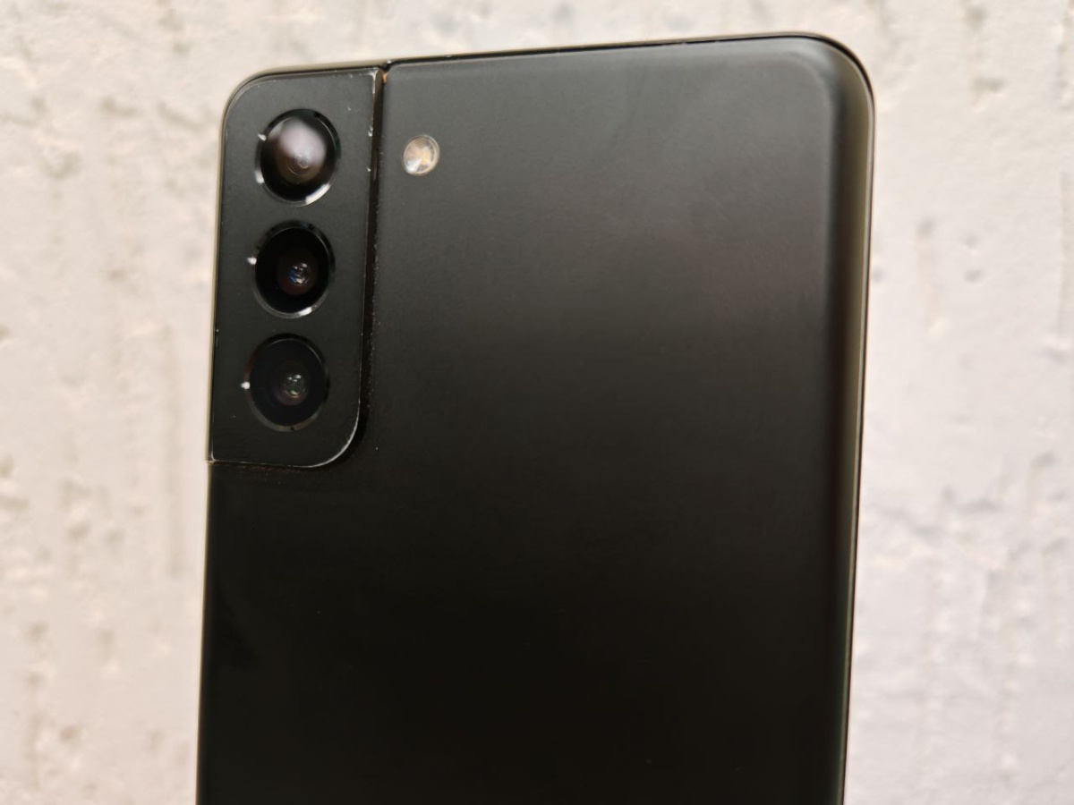 Смартфон Samsung Galaxy S21+ 5G 8/128