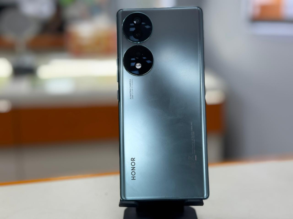 Смартфон Honor 70 8/256
