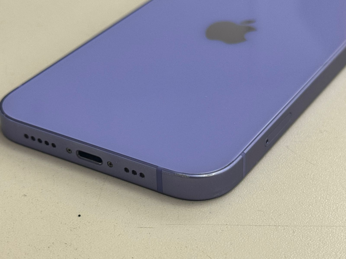 Смартфон Apple iPhone 12 128Gb