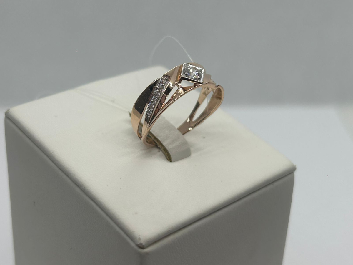 КОЛЬЦО С КАММНЯМИ (Au 585)