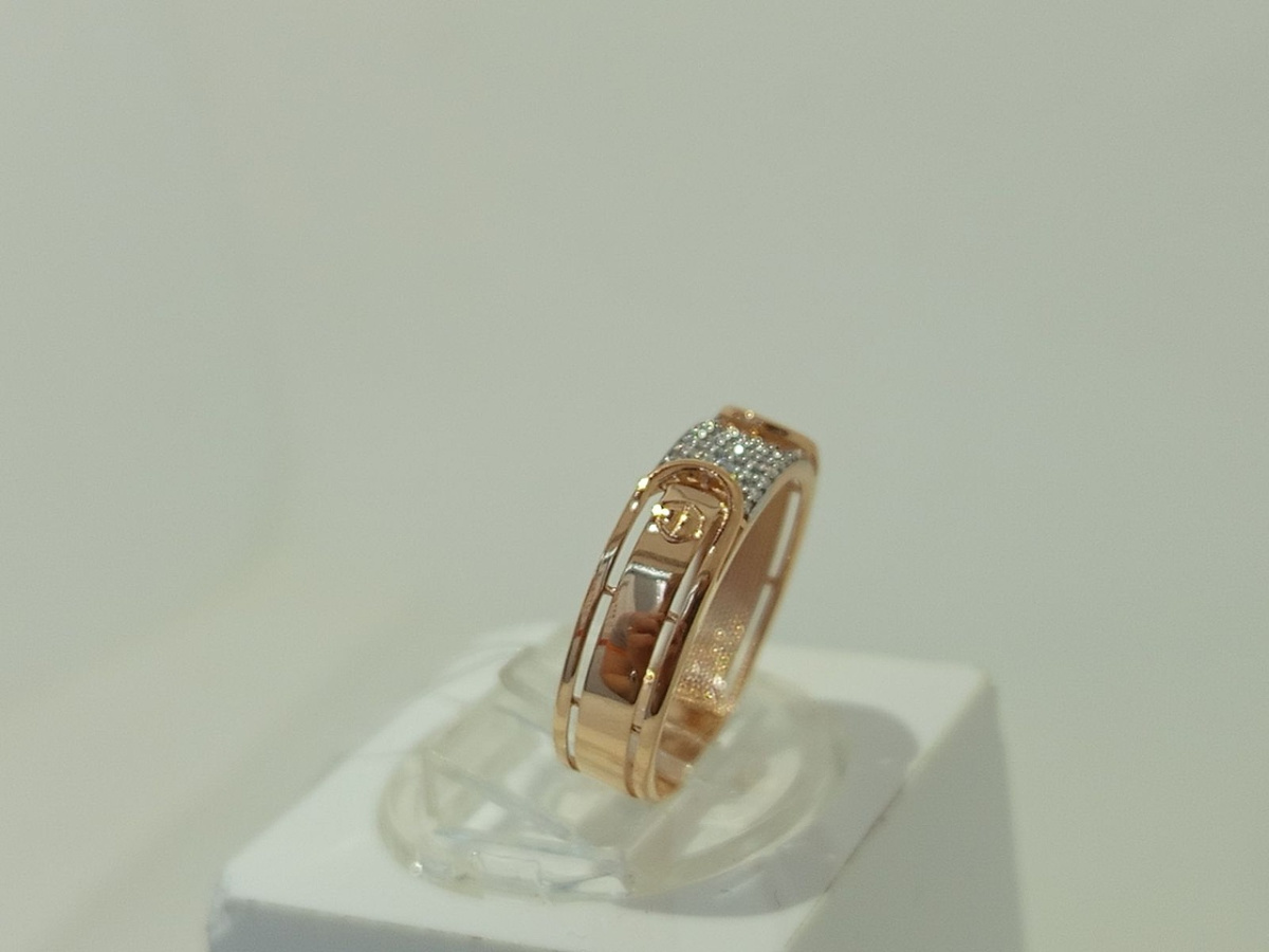 КОЛЬЦО С КАМНЯМИ (Au 585)