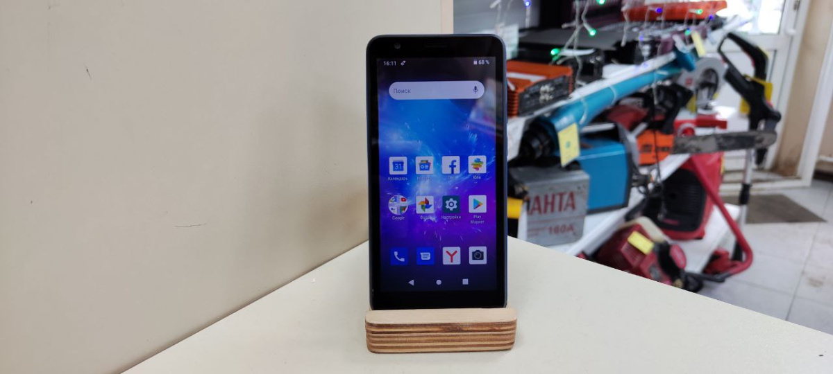 Смартфон ZTE Blade L8