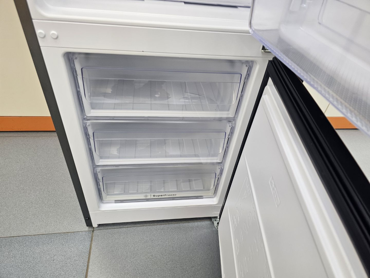 Холодильник Indesit ITS 5200 G