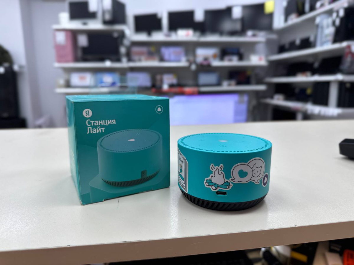 Умная колонка Яндекс Лайт